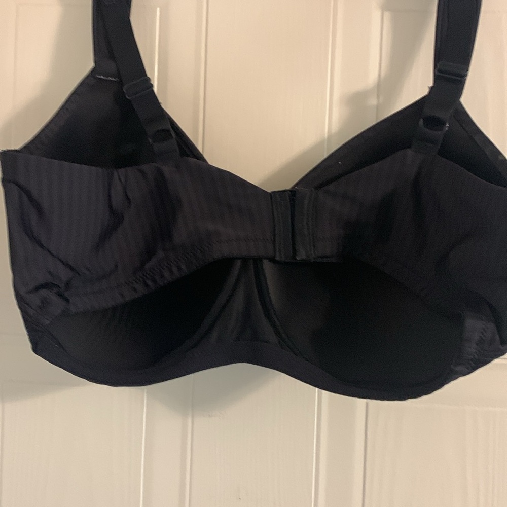 Bra - Picture 2 of 2